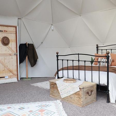 Luxury Dome With Private Wood-Fired Hot Tub Oxford Exterior foto